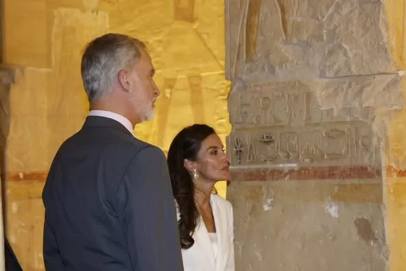 الأقصر تستقبل ملك وملكة إسبانيا في زيارة تاريخية 2 - جريدة الجمهورية 548624024 2075866372950037 2254841269668163424 n - جريدة الجمهورية