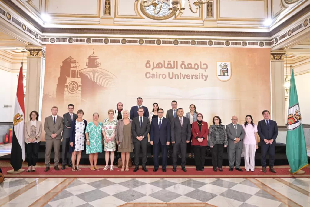 «عبد الصادق» يبحث مع وفد مجلس الشيوخ الفرنسي تعزيز التعاون الأكاديمي 5 - جريدة الجمهورية IMG 20250916 WA0028 1 - جريدة الجمهورية