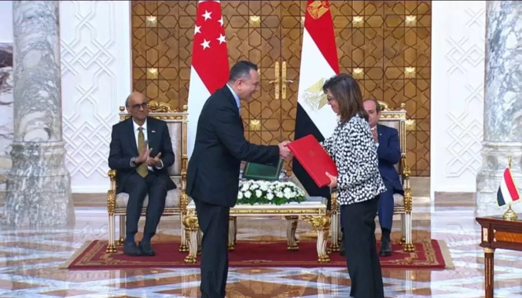 السيسي يشهد توقيع اتفاقية بين «الوطنية للتدريب» وكلية الخدمة المدنية السنغافورية 4 - جريدة الجمهورية WhatsApp Image 2025 09 21 at 8.02.29 AM 2 - جريدة الجمهورية
