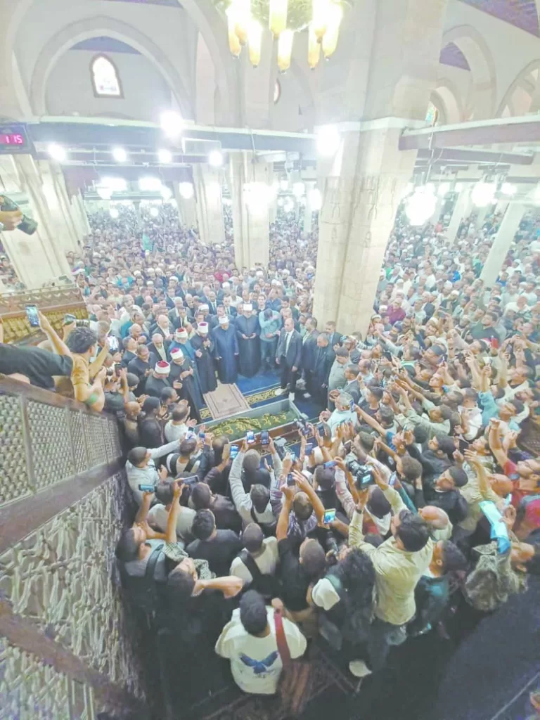 رحيل «الجُندى» فى شهر النصر .. حارس باب السُنة النبوية 2 - جريدة الجمهورية IMG 20251008 WA0030 1 - جريدة الجمهورية