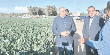 مدبولى خلال زيارته مشروعات الإنتاج الزراعى والحيوانى بالبحيرة والإسكندرية: تحقيق الأمن الغذائى من اللحوم والألبان على رأس أولويات الحكومة 4 - جريدة الجمهورية مدبولى خلال زيارته مشروعات الإنتاج الزراعى والحيوانى بالبحيرة والإسكندرية: تحقيق الأمن الغذائى من اللحوم والألبان على رأس أولويات الحكومة