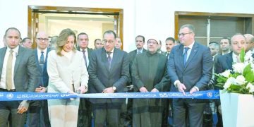 رئيس الوزراء يفتتح الدورة الـ 55 من معرض القاهرة الدولى للكتاب