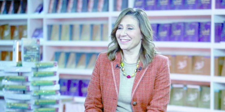 6 مؤتمرات علمية وثقافية.. و104 عروض فنية.. ويوم خاص للتراث الفلسطينى