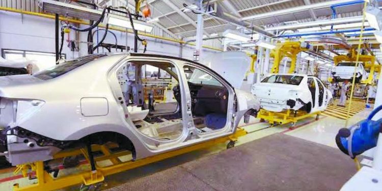 إستراتيجية وطنية.. لصناعة السيارات.. والعناصر المغذية لها