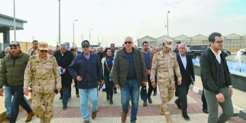 سويلم وشوشة يتفقدان محطة «بحر البقر» لمعالجة الصرف الزراعى