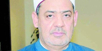 الإمام الأكبر يرد على المزاعم الصهيونية.. فى جناح الأزهر بمعرض الكتاب 2024