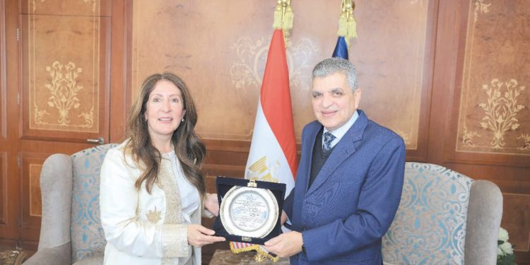 التحديات الراهنة.. أكدت أهمية قناة السويس فى استدامة سلاسل الإمداد العالمية 