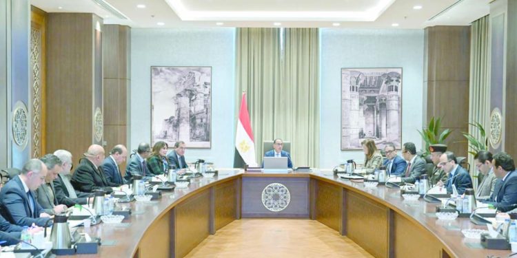 الدولة حريصة على تحسين مستوى معيشة المواطنين 1 - جريدة الجمهورية الدولة حريصة على تحسين مستوى معيشة المواطنين