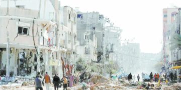 إسرائيل.. تكثف غاراتها الوحشية على رفح