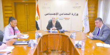 إغاثة غزة.. تتصدر مباحثات «القباج والوكالة السويسرية»