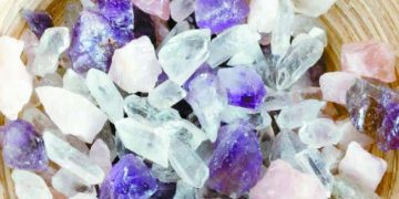 مصر تمتلك أكبر مخزون عالمى من الكوارتز فى العالم