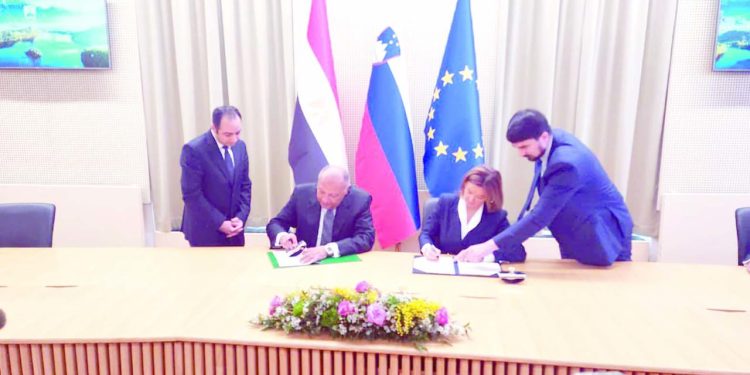 وزير الخارجية يعقد مباحثات مع نظيرته السلوفينية.. ويترأس الجولة الثانية للجنة المشتركة للتعاون الاقتصادى بين البلدين  1 - جريدة الجمهورية ماذا سيحدث غدا؟