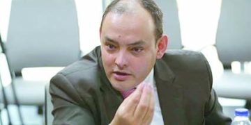 سمير يبحث مع وزير الاقتصاد الفلسطينى تعزيز التعاون والتكامل