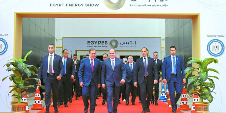 السيسى يشهد افتتاح مؤتمر ومعرض مصر الدولى السابع للطاقة «إيجبس 2024» 1 - جريدة الجمهورية الداخلية يتحدى فاركو للهروب من الهبوط