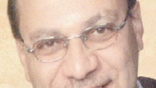 الطيار الأمريكى.. و«نازية» إسرائيل