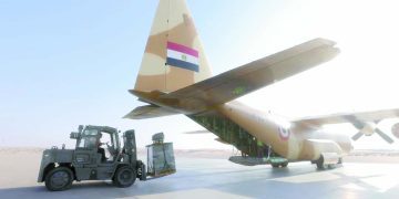 «إسقاط جوى» لعشرات الأطنان من المساعدات.. لأهالينا بغزة