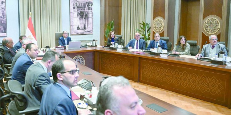 مشروع إيطالى لإنشاء مجمع صناعى لمنتجات الحديد والصلب المتطورة 1 - جريدة الجمهورية مشروع إيطالى لإنشاء مجمع صناعى لمنتجات الحديد والصلب المتطورة