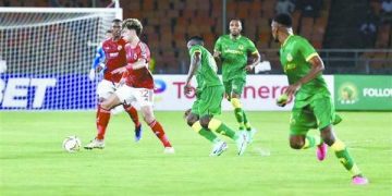 الأهلى للحفاظ على الصدارة .. ويانج أفريكانز لتفادى الخسارة