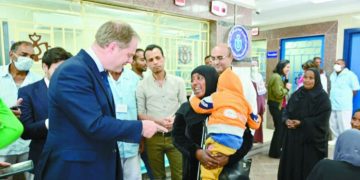 السفير البريطانى.. مشيدًا بالعلاقات بين البلدين وجودة «طب الأسرة»