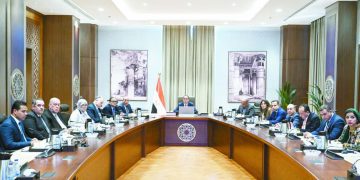 بدء تنفيذ إستراتيجية تطوير المطارات المصرية 5 - جريدة الجمهورية مدبولى: الأولوية للسلع الغذائية والأدوية والأعلاف