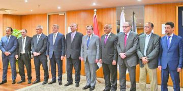 طفرة حقيقية فى الأنشطة البترولية بصعيد مصر 4 - جريدة الجمهورية مدبولى: الأولوية للسلع الغذائية والأدوية والأعلاف