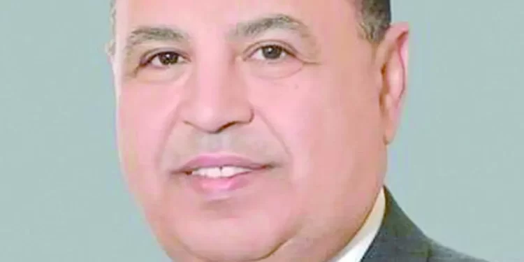 بدء تلقى طلبات المرحلة السابعة من مبادرة «السداد النقدى» لدعم المصدرين.. الأحد 1 - جريدة الجمهورية IMG-20240308-WA0053