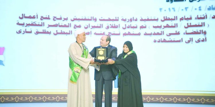 الشئون المعنوية للقوات المسلحة.. رسالة تنوير صادقة 1 - جريدة الجمهورية مكافآت خيالية لنجوم الأهلى