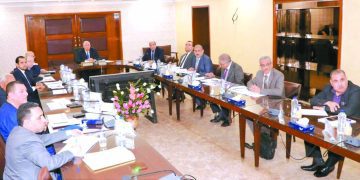 السيد القصير:                                                                  1.3مليار جنيه حصيلة مستحقات «الإصلاح    الزراعى»  فى 14 شهرا