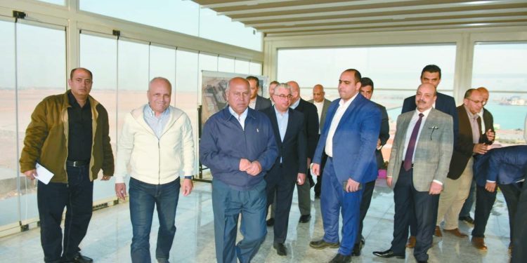 تطوير ممر «السخنة ـ الدخيلة».. ليصبح الأكبر فى البحر الأحمر