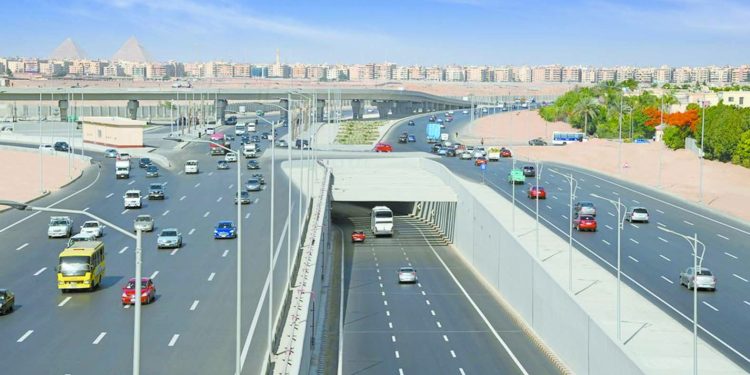 الخبراء: مشروعات الطرق طفرة حضارية وجمالية 1 - جريدة الجمهورية الخبراء: مشروعات الطرق طفرة حضارية وجمالية