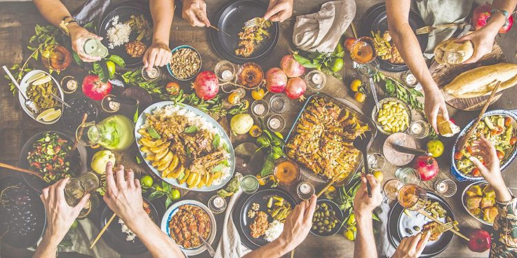 الست المصرية .. مديرة بيتها فى رمضان