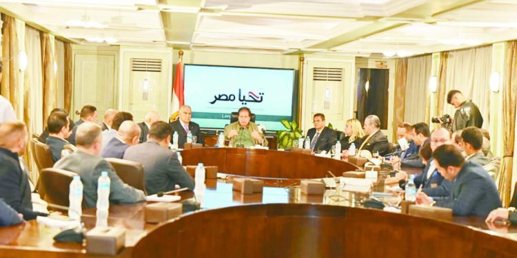 شعبة المستثمرين بالغرف التجارية تشيد برفع مستوى العلاقات مع الاتحاد الأوروبى 1 - جريدة الجمهورية مفاوضات مع هانى والسولية .. ومعلول لم يفاتحه أحد