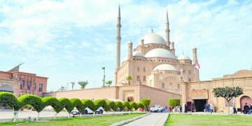 مفاوضات مع هانى والسولية .. ومعلول لم يفاتحه أحد