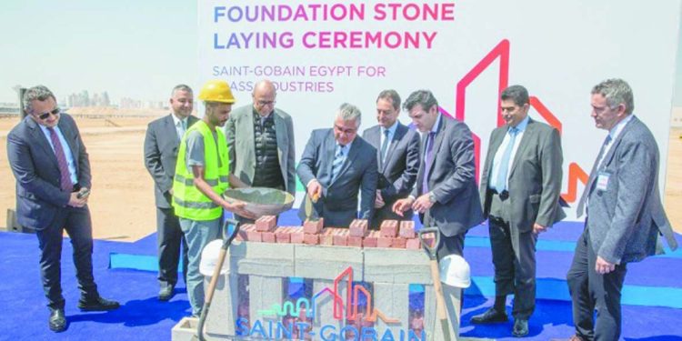 جمال الدين: نتعاون مع الاستثمارات الفرنسية فى إنتاج الوقود الأخضر ومجال اللوجستيات