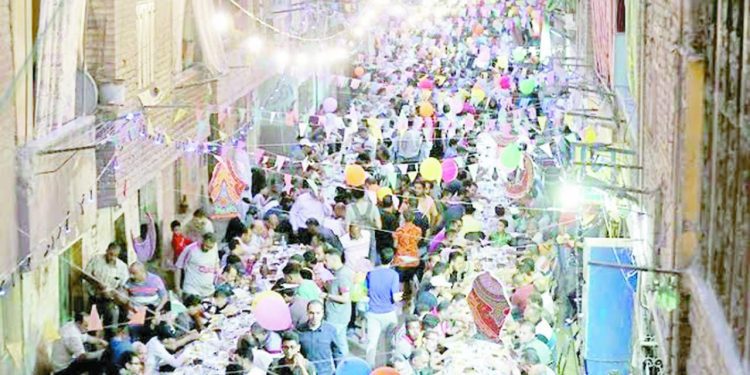 مائدة المطرية مبادرة جماعية 1 - جريدة الجمهورية «مودريتش» يخطف الأضواء فى شوارع العاصمة