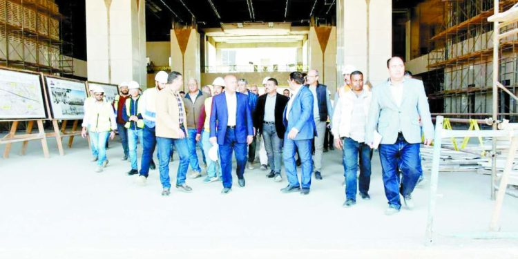 «مودريتش» يخطف الأضواء فى شوارع العاصمة