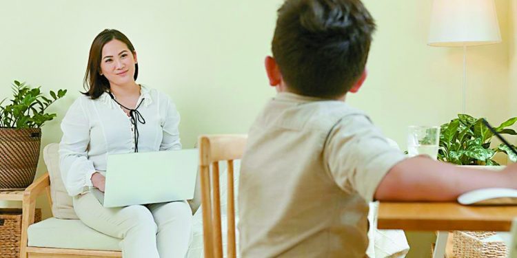 الأمهات.. والأبناء.. و«المذاكرة فى رمضان»