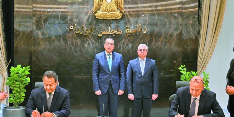 1.6 مليار جنيه لتوطين صناعة صوامع تخزين الغلال