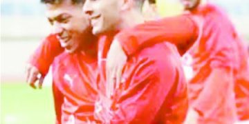 ليفربول يربك حسابات ميكالى الأوليمبية