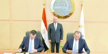 توقيع عقد تنفيذ البنية الفوقية لمحطة «تحيامصر» بدمياط