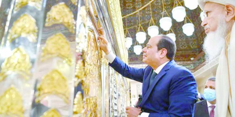 إحياء مزارات آل البيت.. فكرة «خارج الصندوق» 1 - جريدة الجمهورية إحياء مزارات آل البيت.. فكرة «خارج الصندوق»