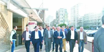 الوزير: نقلة نوعية كبيرة فى منظومة النقل الجماعى  الأخضر صديق البيئة 