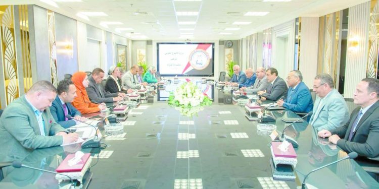 ٤ مصانع جديدة لتدوير المخلفات الصلبة