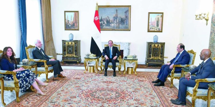 خلال استقباله لرئيس الاستخبارات الأمريكية : السيسى يشدد على خطورة الأوضاع الإنسانية فى غزة 1 - جريدة الجمهورية الأهلى «المنتشى أفريقيًا» .. يسعى لتصحيح المسار «محلياً»