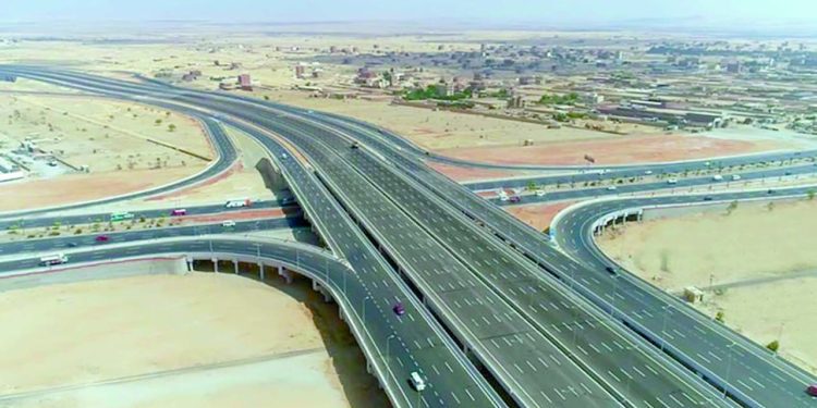 الإقليمى والدائرى الأوسطى.. طفرة عالمية فى الطرق المصرية 1 - جريدة الجمهورية قبل مواجهة الاتحاد.. مجلس لبيب يصرف المكافآت.. وجوميز يرفض الراحة