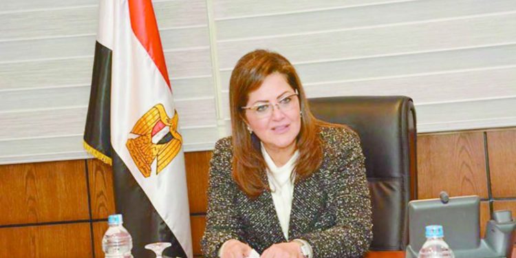 صندوق النقد يرفع توقعاته لنمو الاقتصاد المصرى إلى 4.4 ٪ 1 - جريدة الجمهورية «غليان» فى الأهلى .. وصدام مع السويسرى