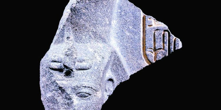 استعادة رأس تمثال الملك رمسيس الثانى من سويسرا 1 - جريدة الجمهورية مصر.. حريصة على الارتقاء بالحركة الكشفية وروح التطوع