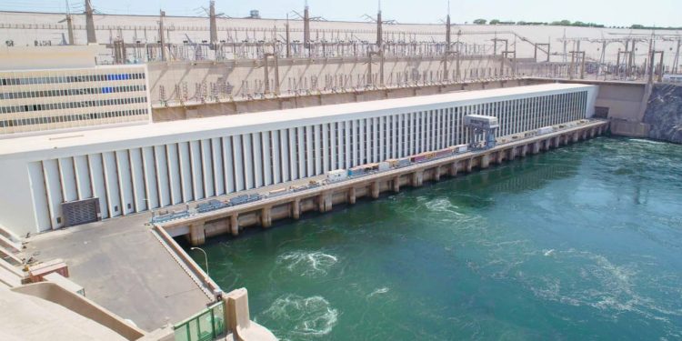 الزمالك يرفض معاقبة «شلبى».. ويصرف مكافآت للاعبين