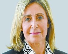 نيفين الكيلانى: برنامج حافل  بالأمسيات والعروض الفنية