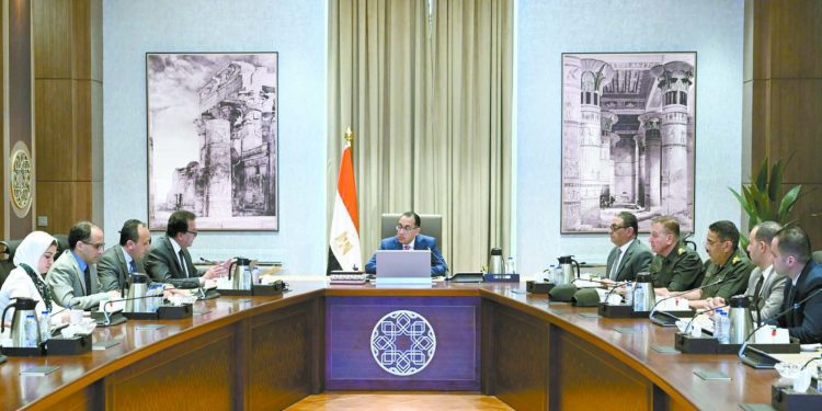 مدبول ىيتابع الموقف التنفيذى للمبادرة الرئاسية «حياة كريمة»:خدمة جيدة لجميع المواطنين.. فى «التأمين الصحى الشامل»